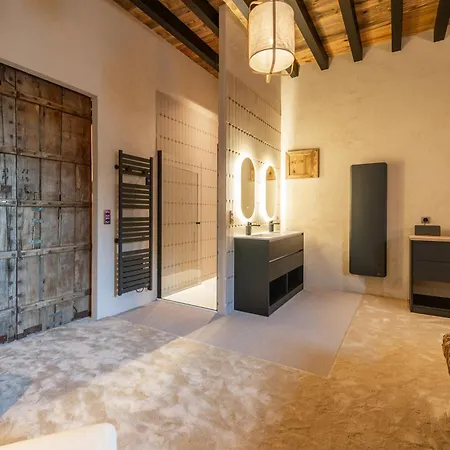 Villa Woodloft, A Unique Place With An Indoor Pool!