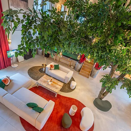 Woodloft, A Unique Place With An Indoor Pool!